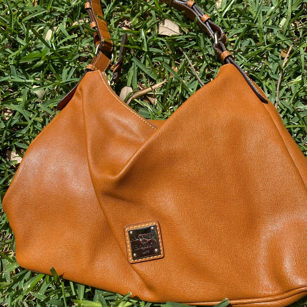 Dooney & Bourke brown leather shoulder bag